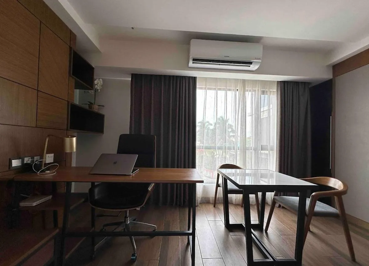 아파트 Centrally Located Premium Studio 앙헬레스
