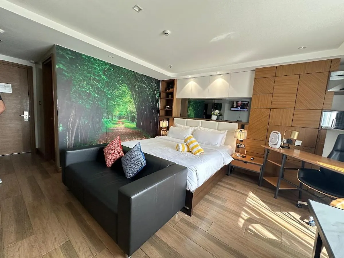 Centrally Located Premium Studio Angeles
