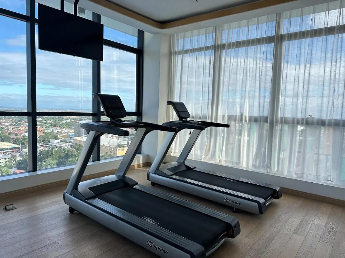 Centrally Located Premium Studio Angeles